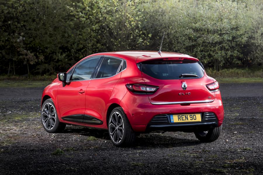  Renault Clio 2016 года  (UK) (фото 11 из 31)